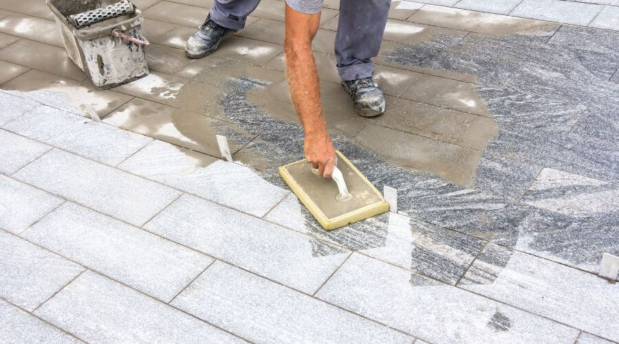 Professional gutter cleaning in Maywood, NJ